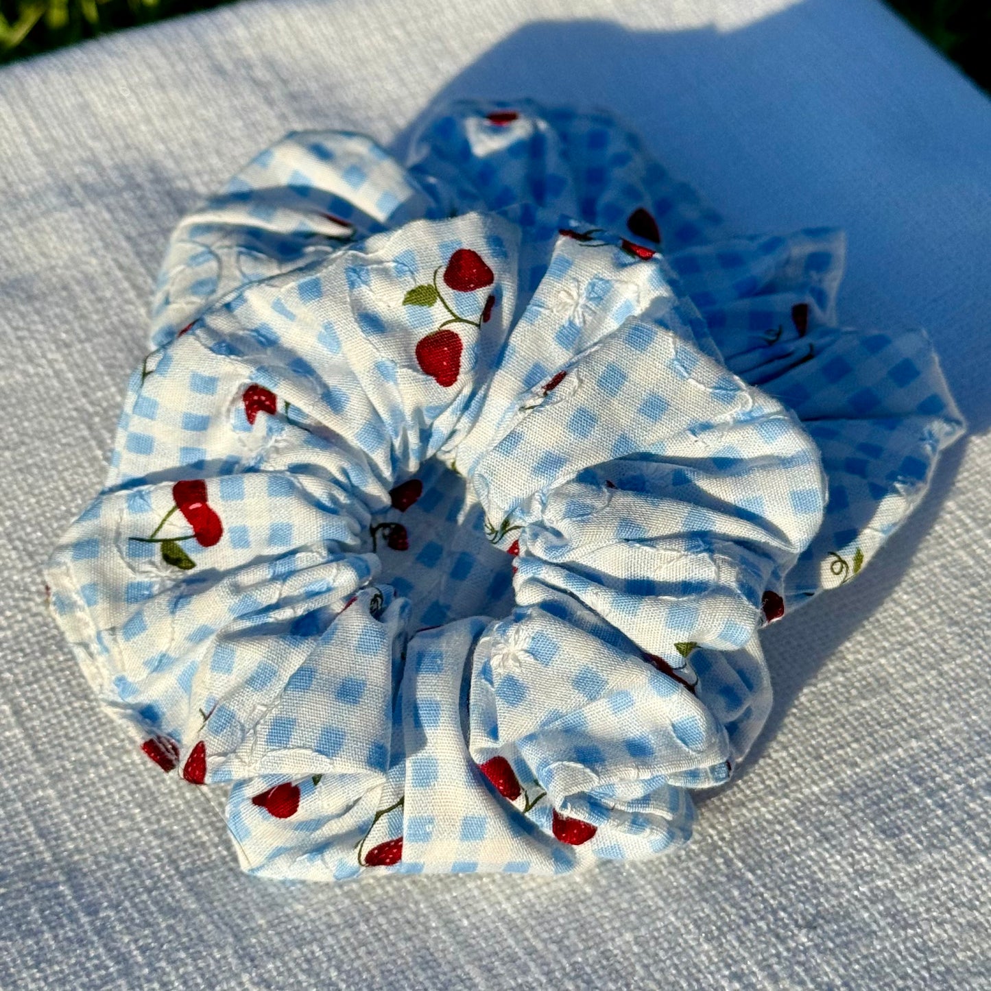 Gingham Scrunchie - Blue