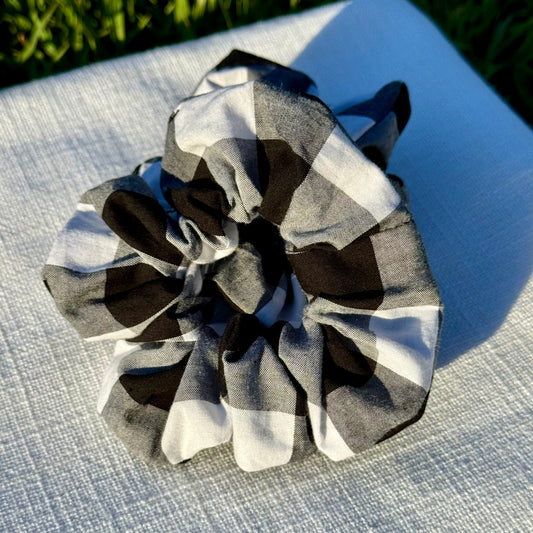 Gingham Scrunchie - Black