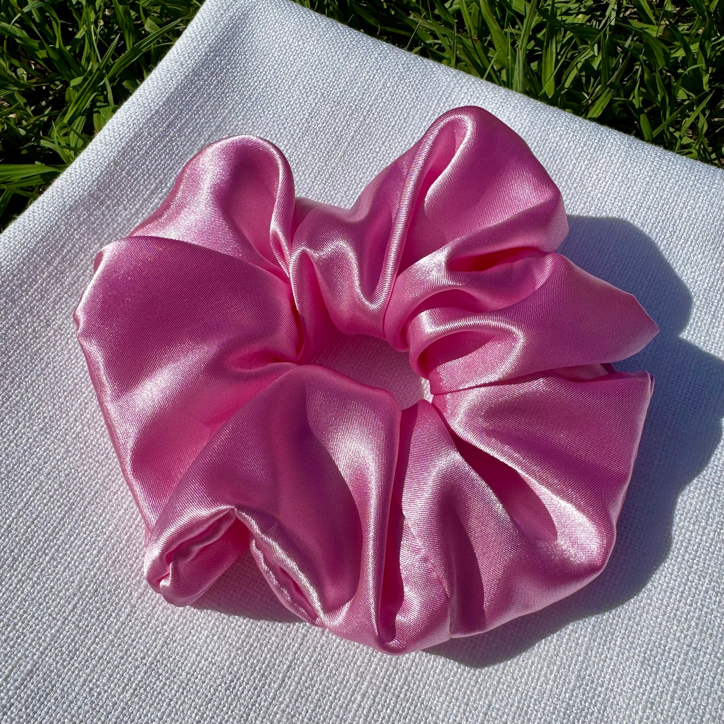 XXL Luxe Satin Scrunchie - Pink