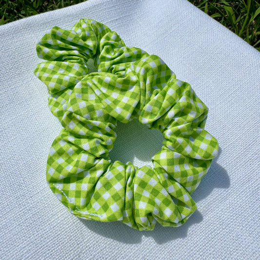 Gingham Scrunchie - Lime