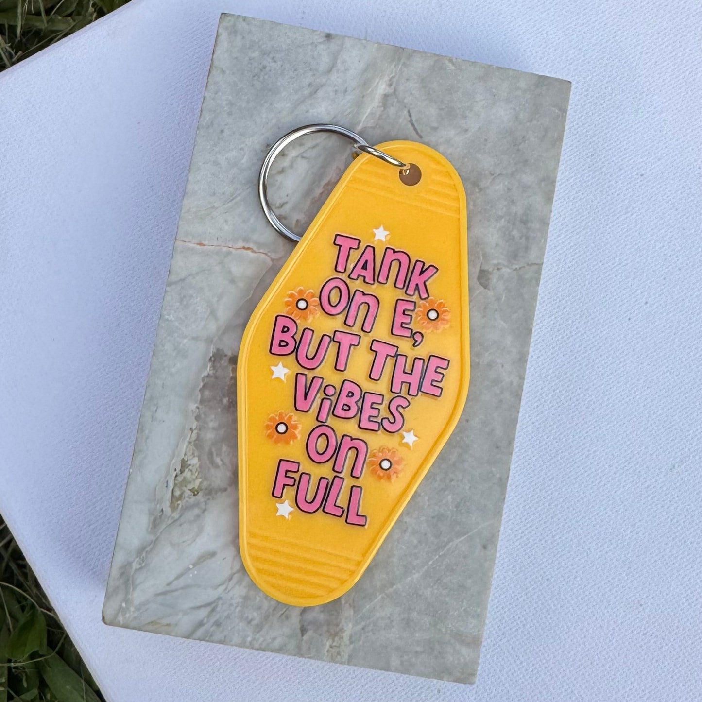 Motel Keychain: Vibes on full